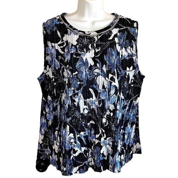 Roz & Ali Woman  Tank Top Black Floral Print  Stretch pleaded blouse plus size - Picture 1 of 12